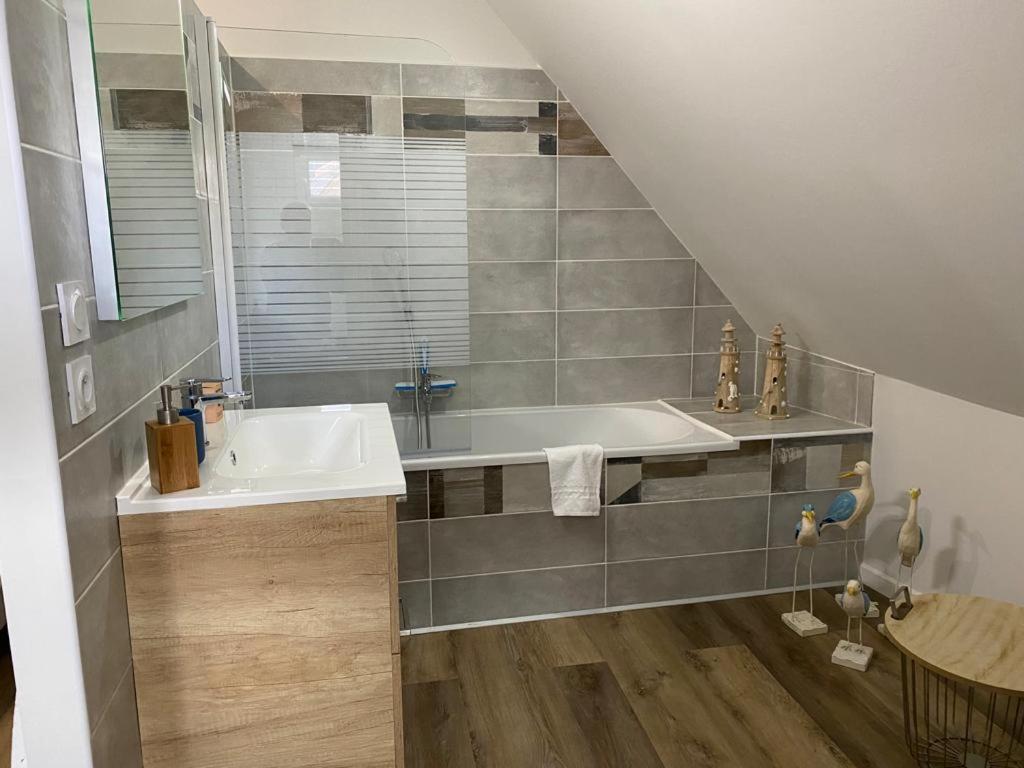 Chez Soline - Le Duplex Climatise Амбоаз Екстериор снимка