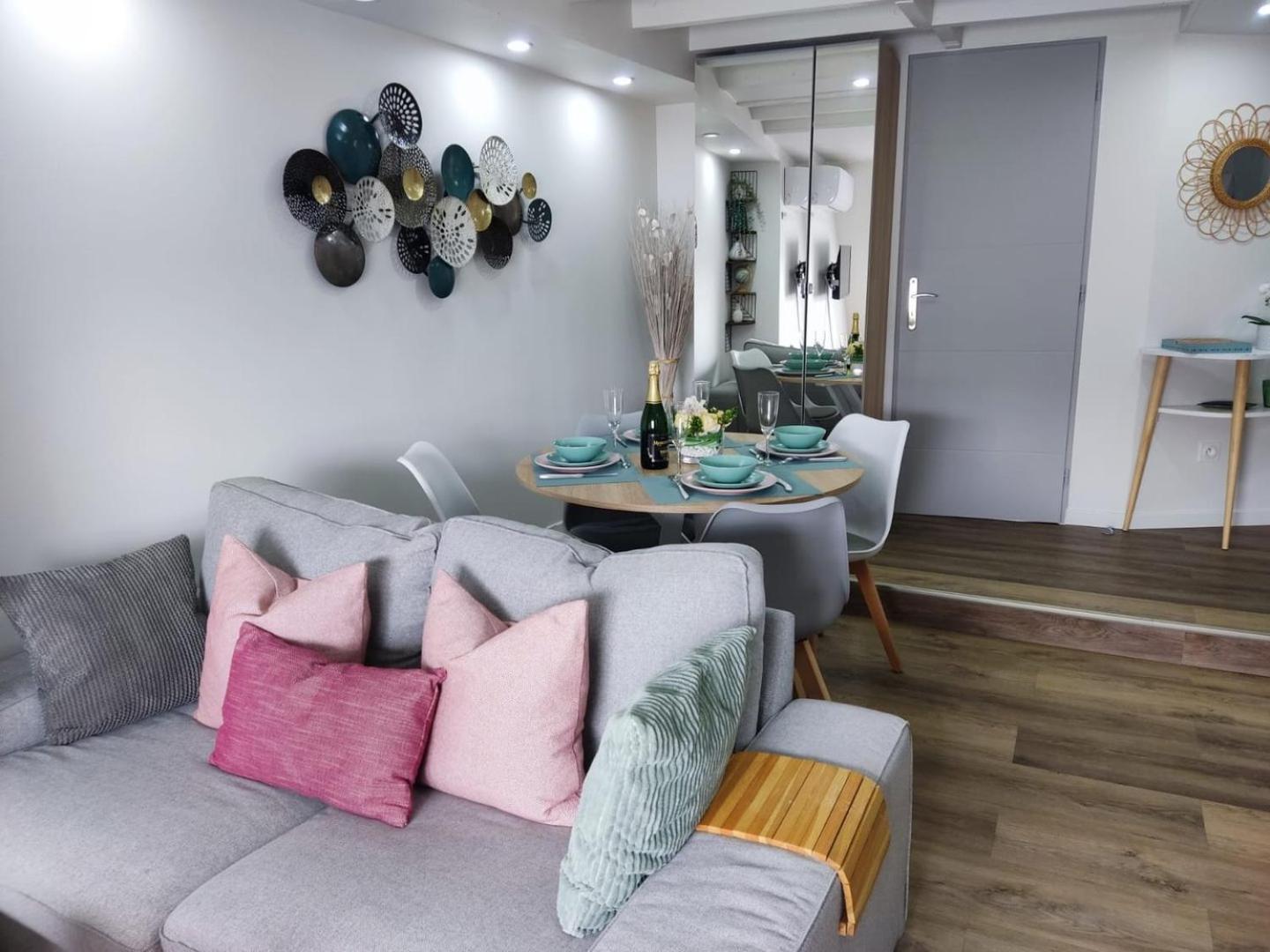 Chez Soline - Le Duplex Climatise Амбоаз Екстериор снимка